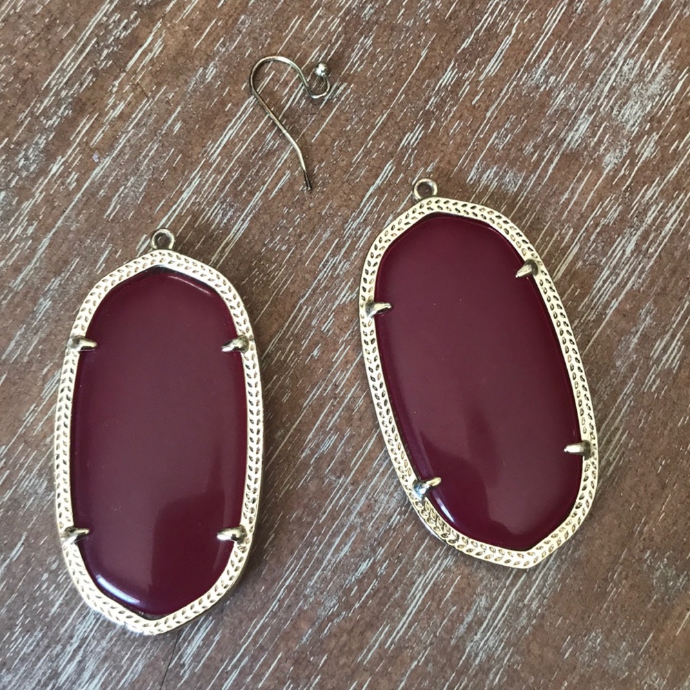 Kendra Scott Danielle Earrings - Maroon